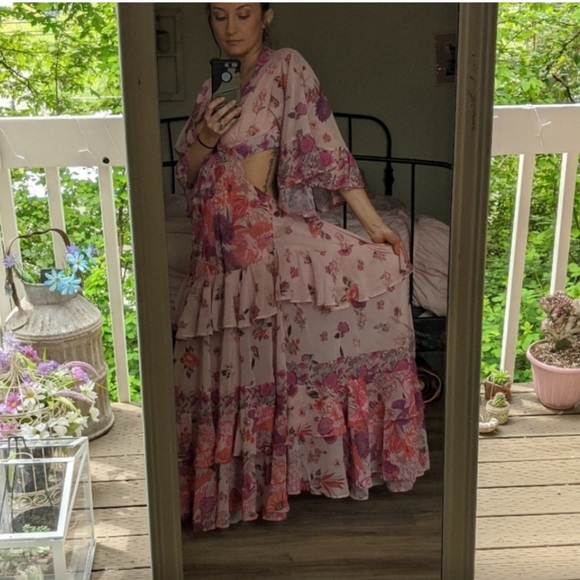 Open Back Ruffle Flamingo Gown - Picture 4 of 7